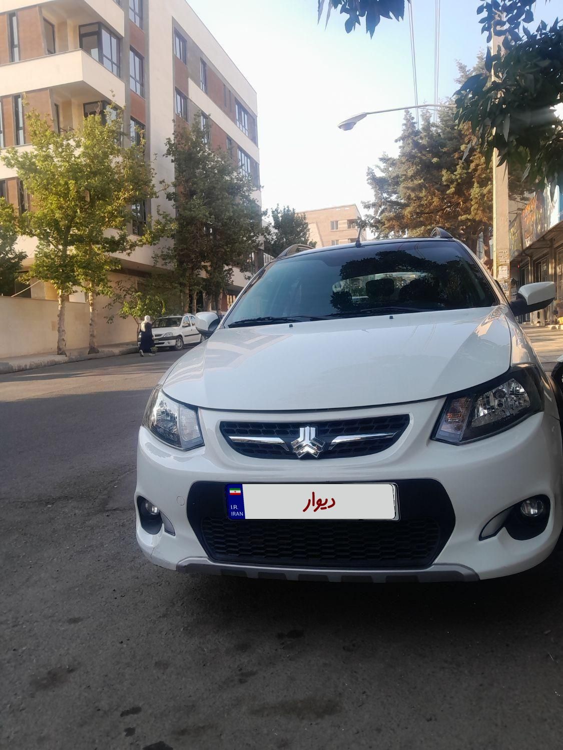 خودرو کوییک، R آگهی ann_18697501