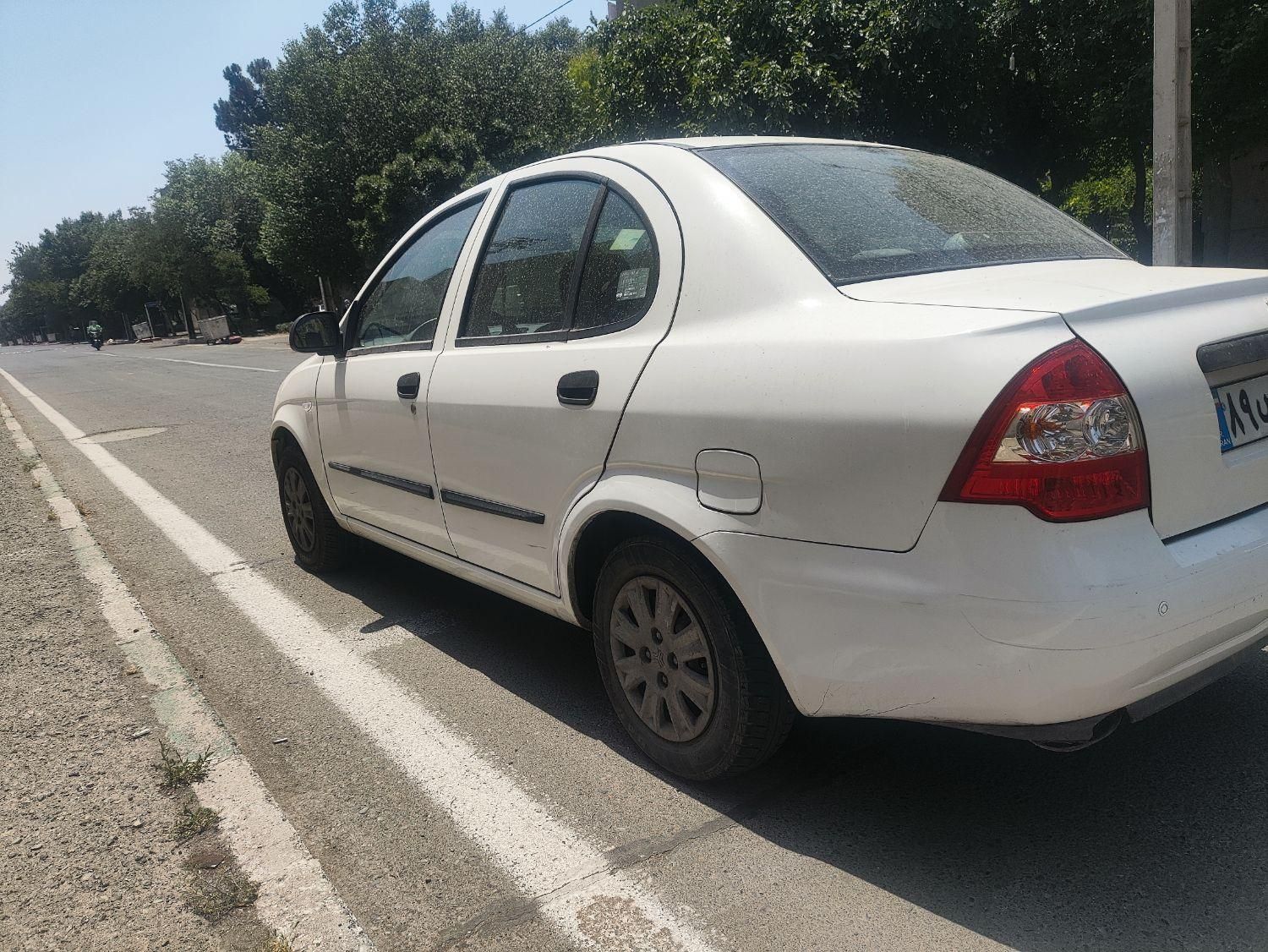 تیبا صندوق دار SX - 1401