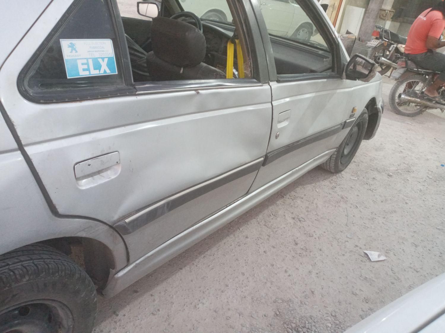 پژو پارس XU7ساده - 1382