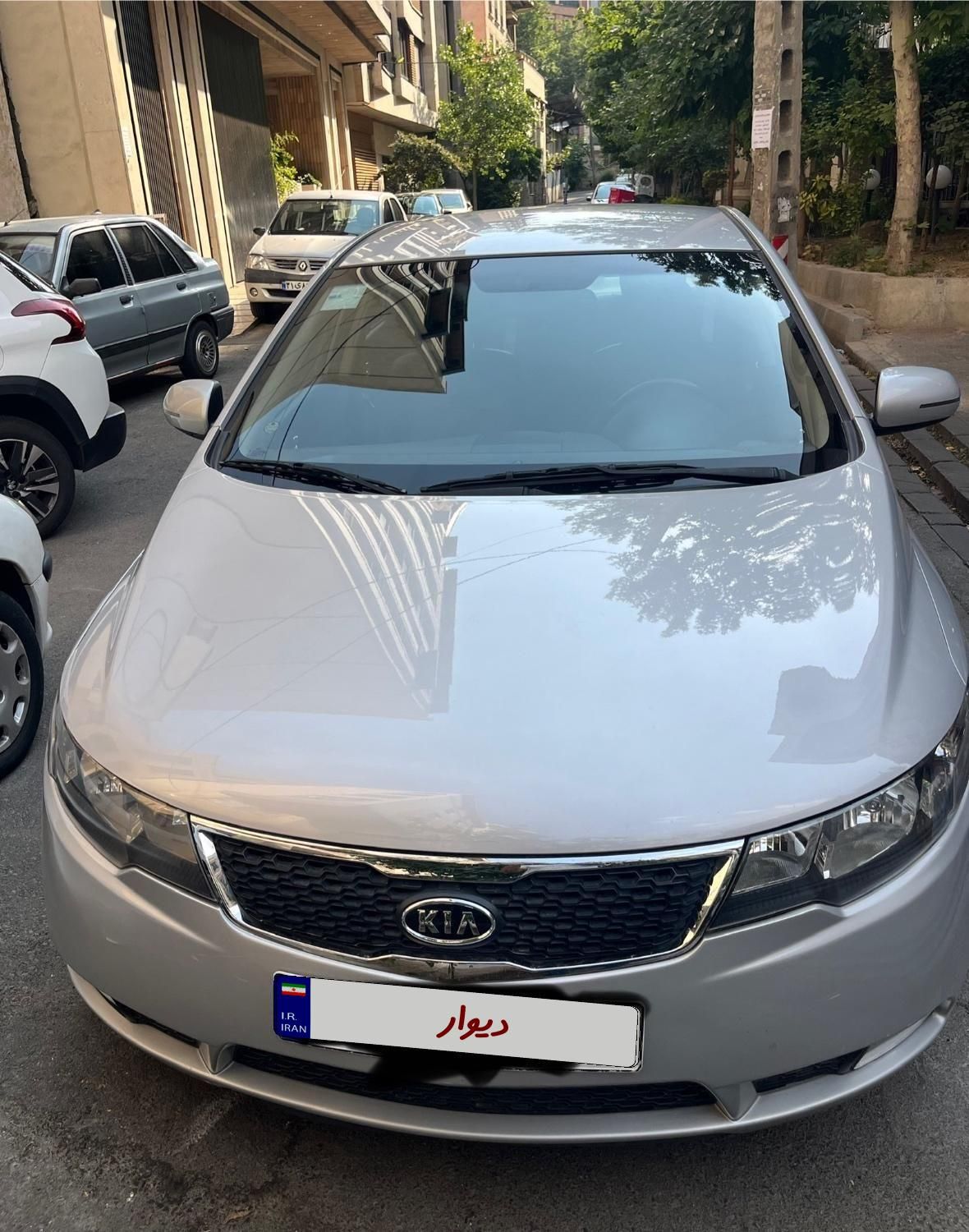 خودرو کیا، سراتو مونتاژ آگهی ann_18698108