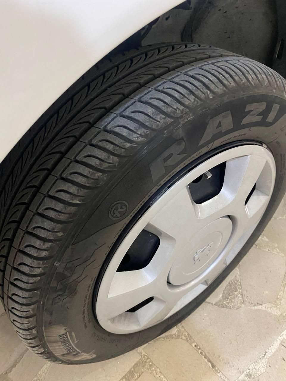 پژو پارس سال - 1400