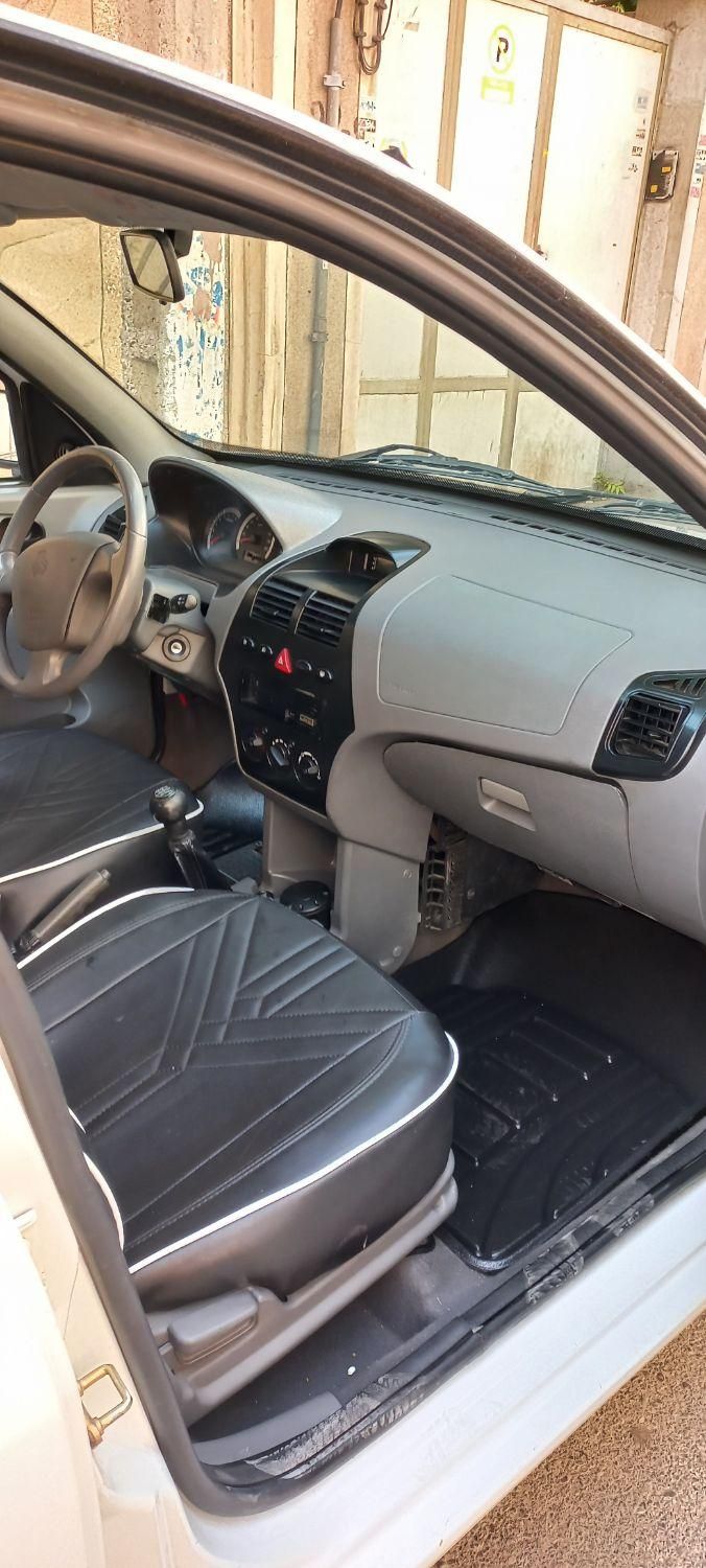 تیبا صندوق دار SX - 1400
