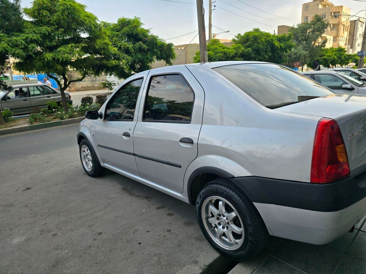 رنو تندر 90 E1 - 1387