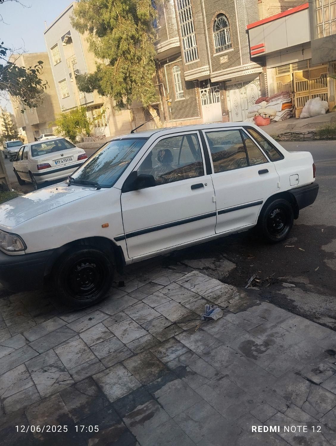 خودرو پراید، 131 آگهی ann_18698707