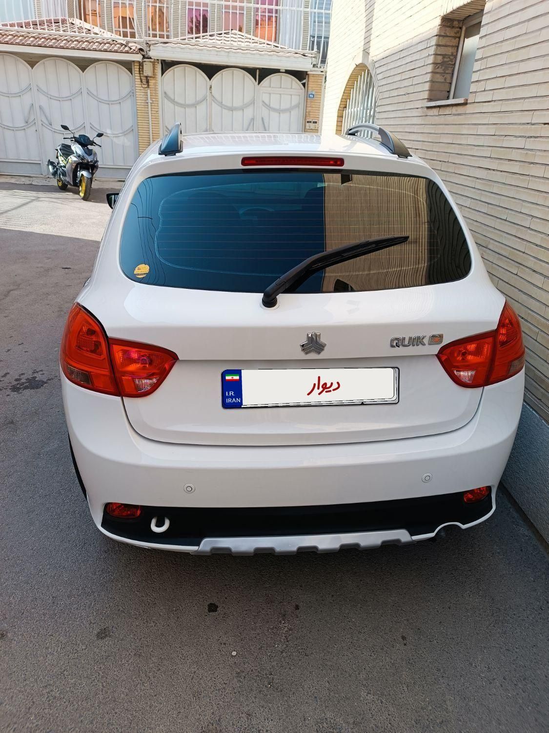 کوییک R دنده‌ای - 1400