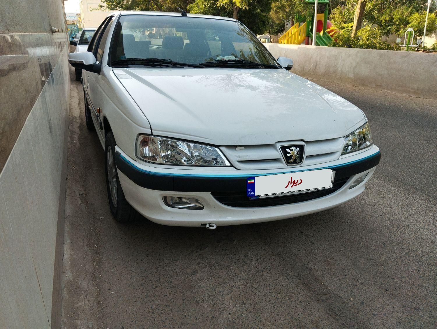 خودرو پژو، پارس آگهی ann_18699493
