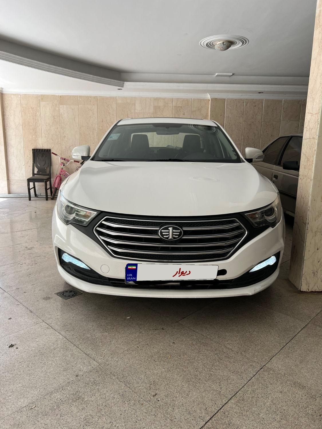 خودرو بسترن، B30 آگهی ann_18699545