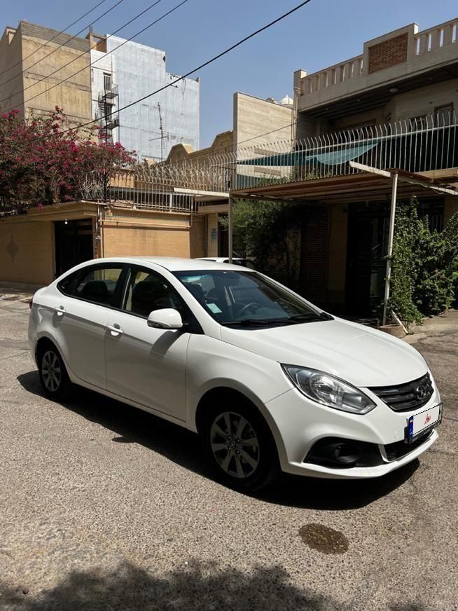 جک J4 اتوماتیک ساده - 1402