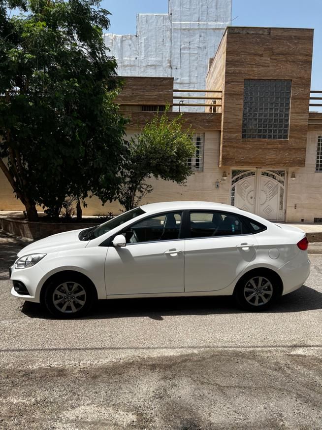 جک J4 اتوماتیک ساده - 1402