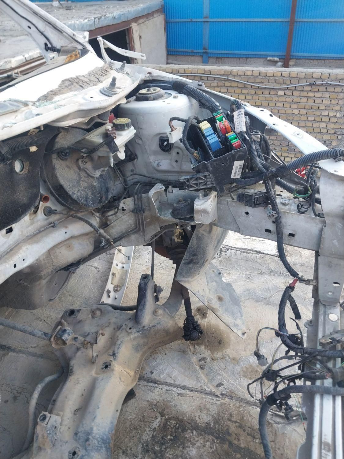 پژو ۲۰۶ صندوق دار v8 - 1397