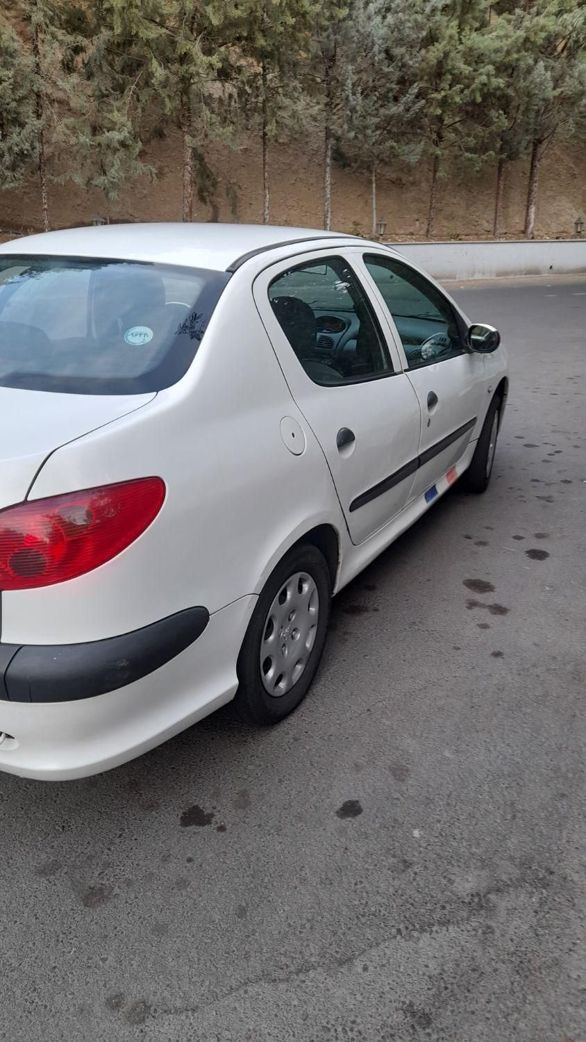 پژو ۲۰۶ صندوق دار v8 - 1394