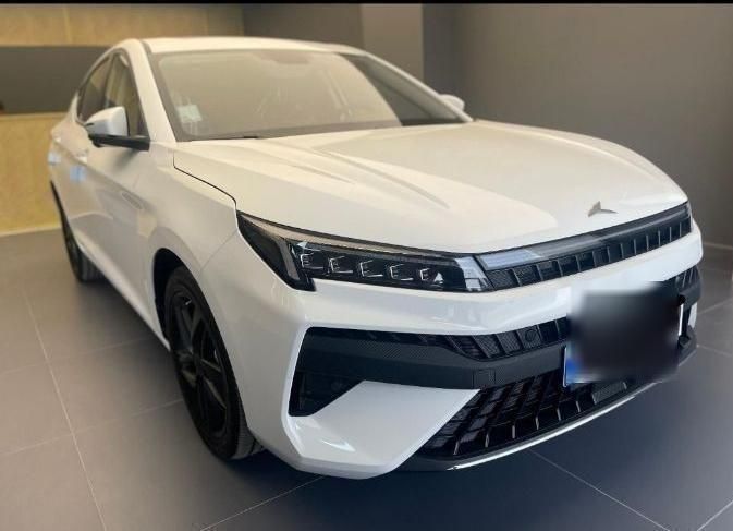 خودرو کی ام سی، J7 آگهی ann_18701075