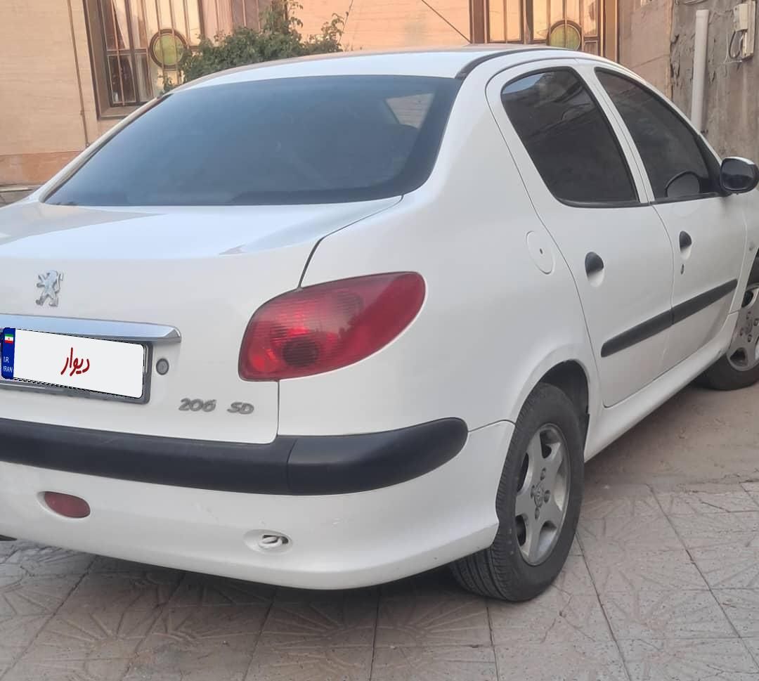 خودرو پژو، ۲۰۶ صندوق دار آگهی ann_18701090
