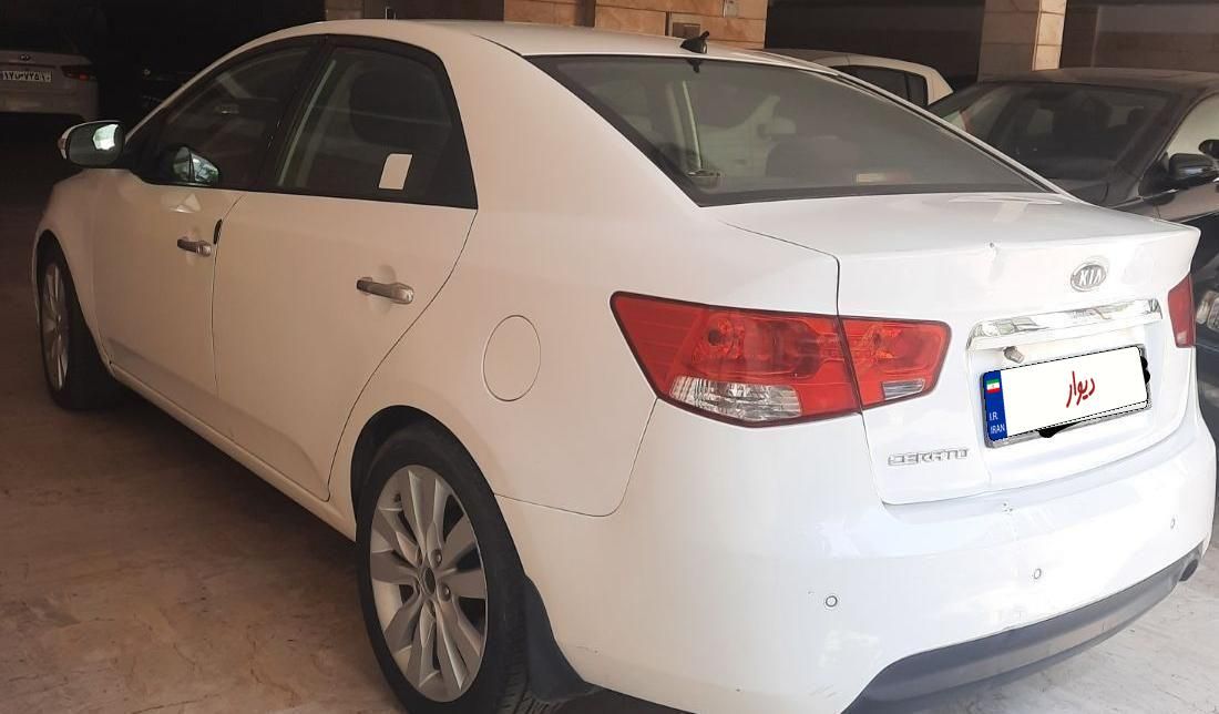کیا سراتو 2.0 لیتر اتوماتیک GT لاین - 2010