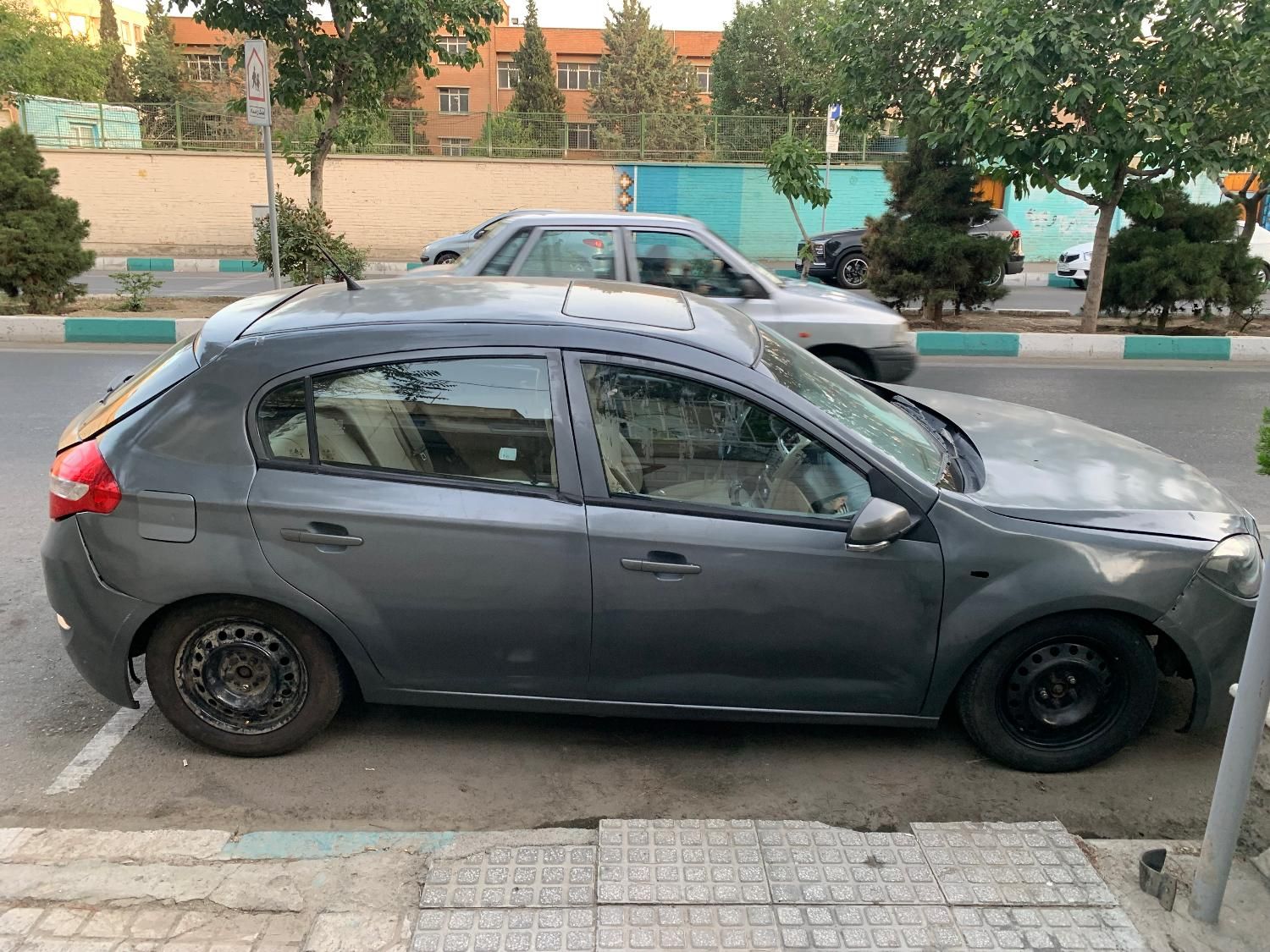 خودرو برلیانس، H320 آگهی ann_18701198