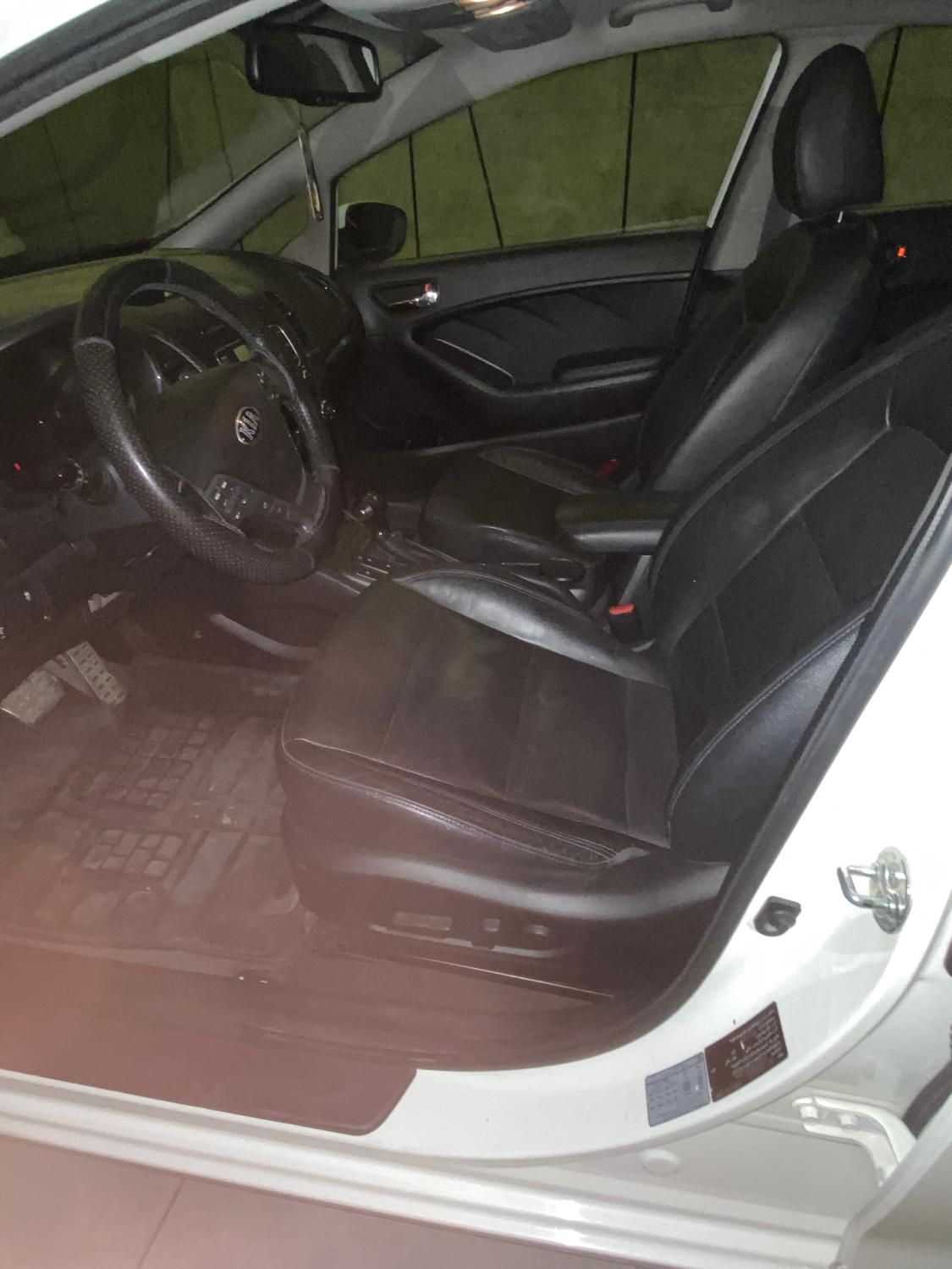 کیا سراتو 2.0 لیتر اتوماتیک GT لاین - 2015