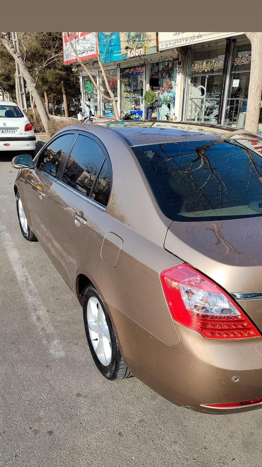 خودرو جیلی، امگرند 7 آگهی ann_18702854