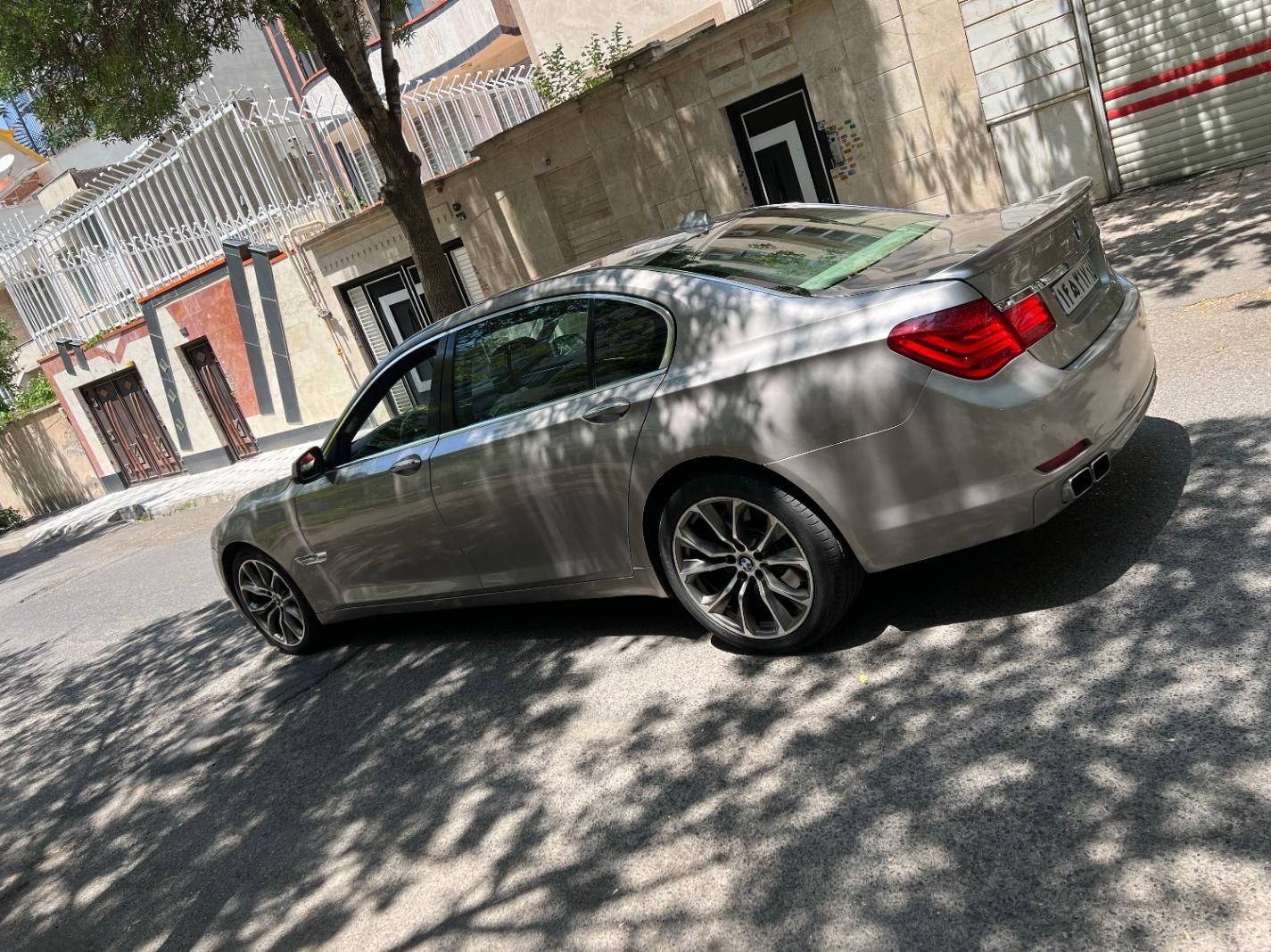 خودرو ب ام و، سری 7 آگهی ann_18702939