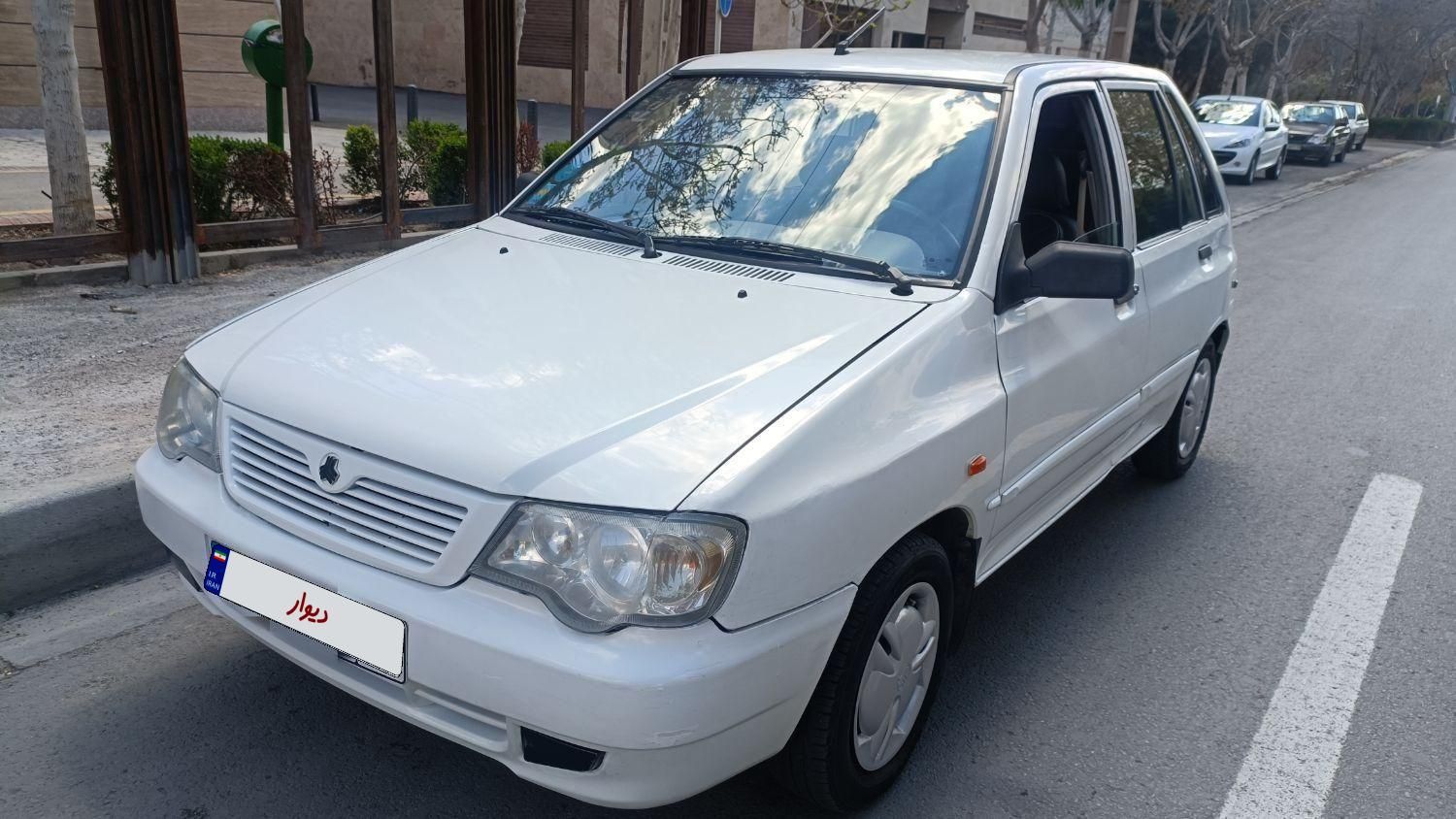 خودرو پراید، 111 آگهی ann_18702943