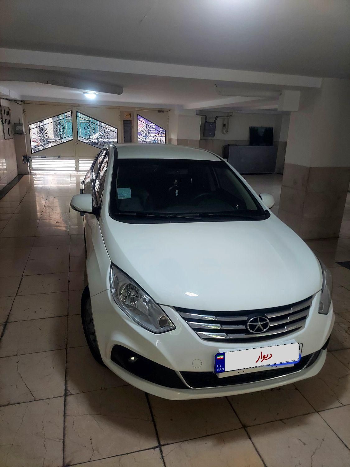 جک J4 اتوماتیک ساده - 1401