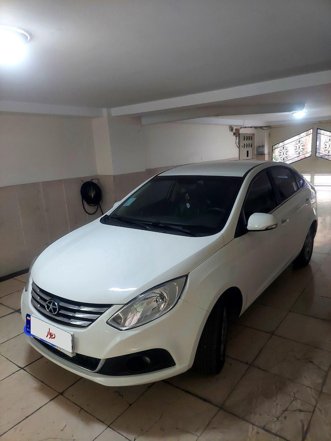 جک J4 اتوماتیک ساده - 1401