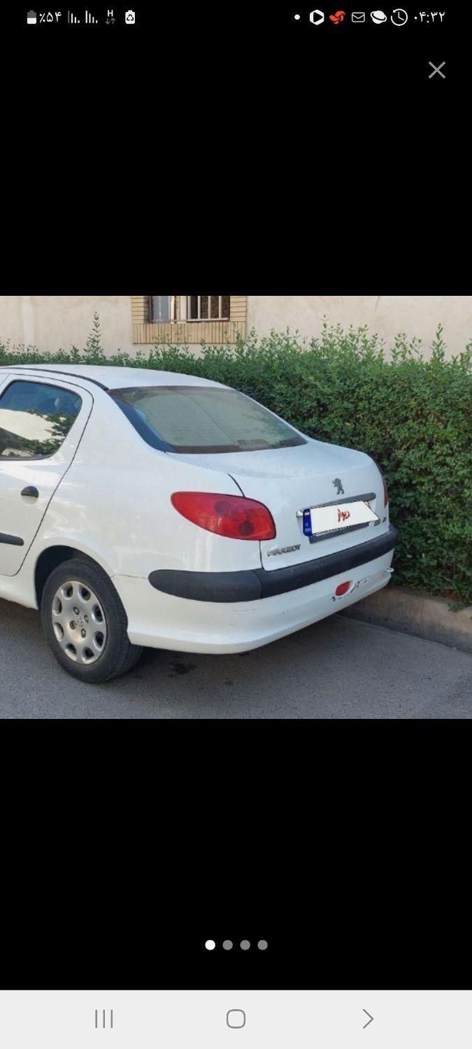 پژو ۲۰۶ صندوق دار v8 - 1394