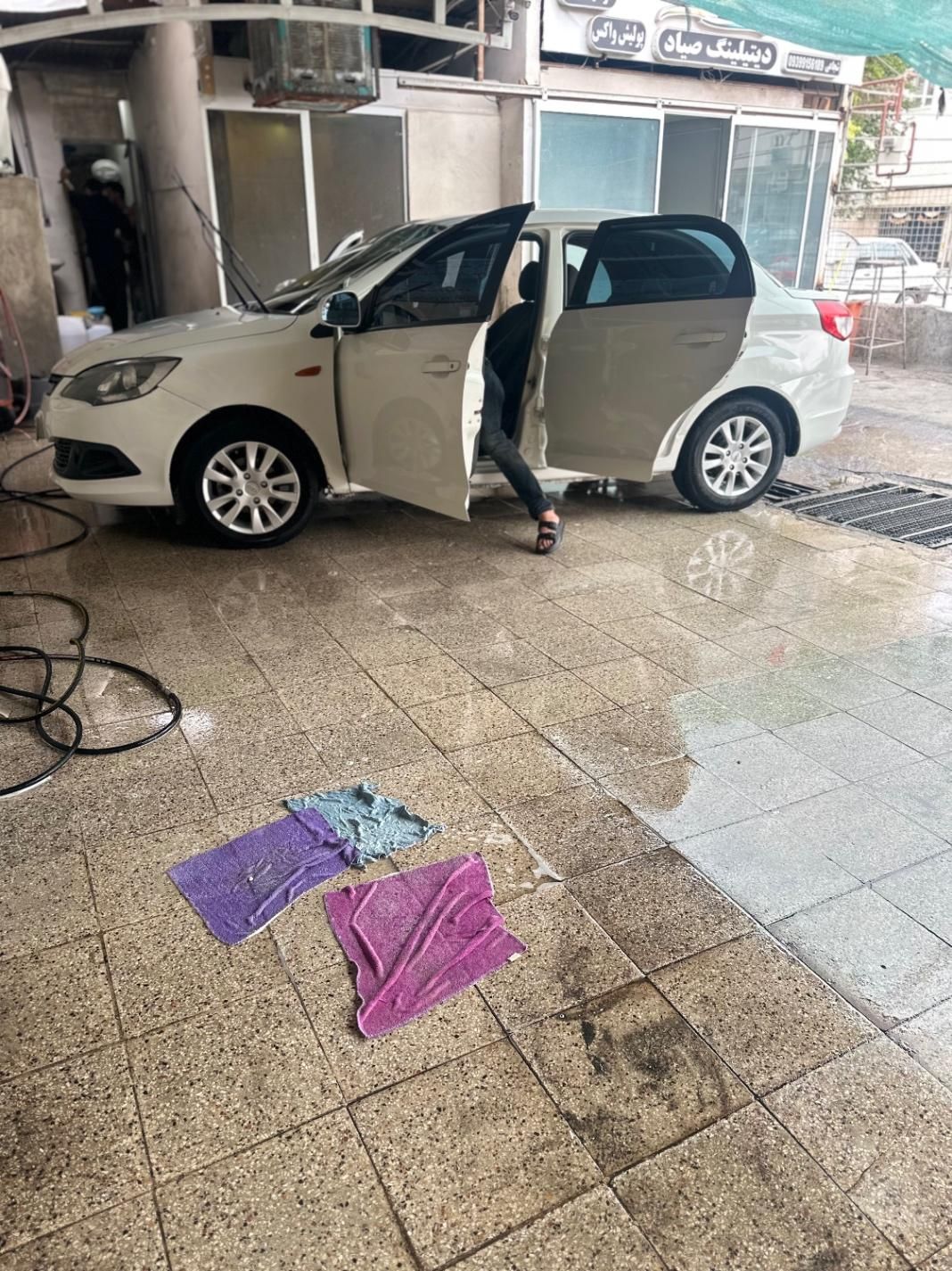 ام وی ام 315 صندوقدار اسپرت دنده‌ای - 1394