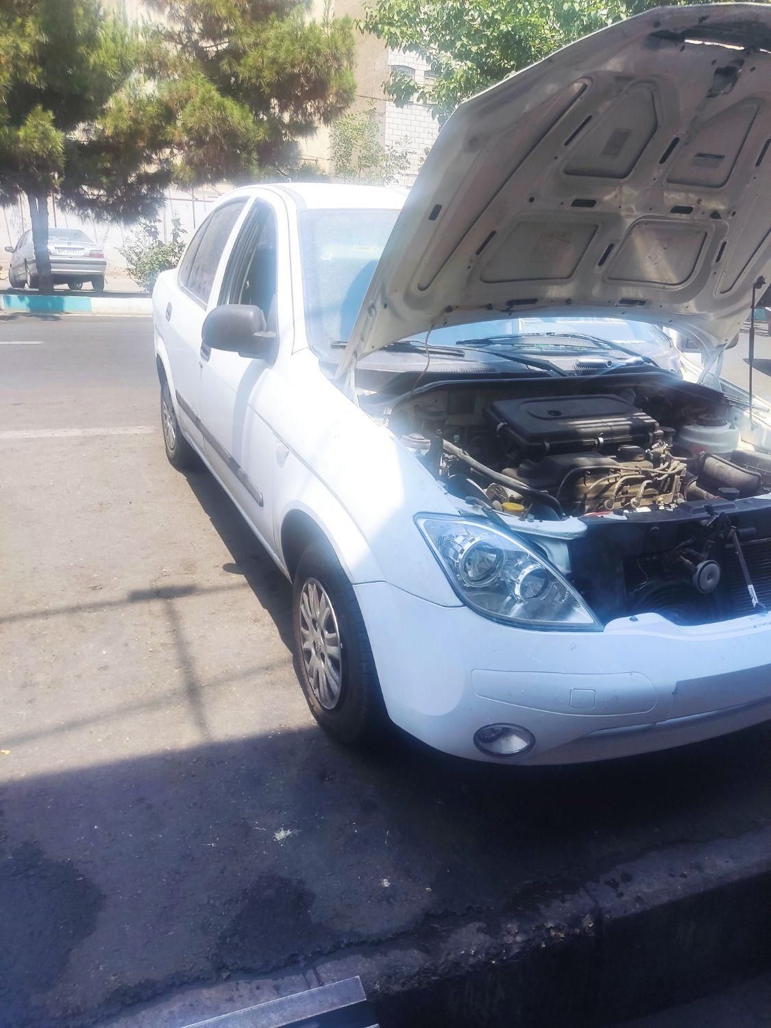 تیبا صندوق دار SX - 1393