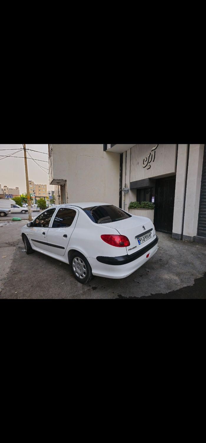 خودرو پژو، ۲۰۶ صندوق دار آگهی ann_18706043