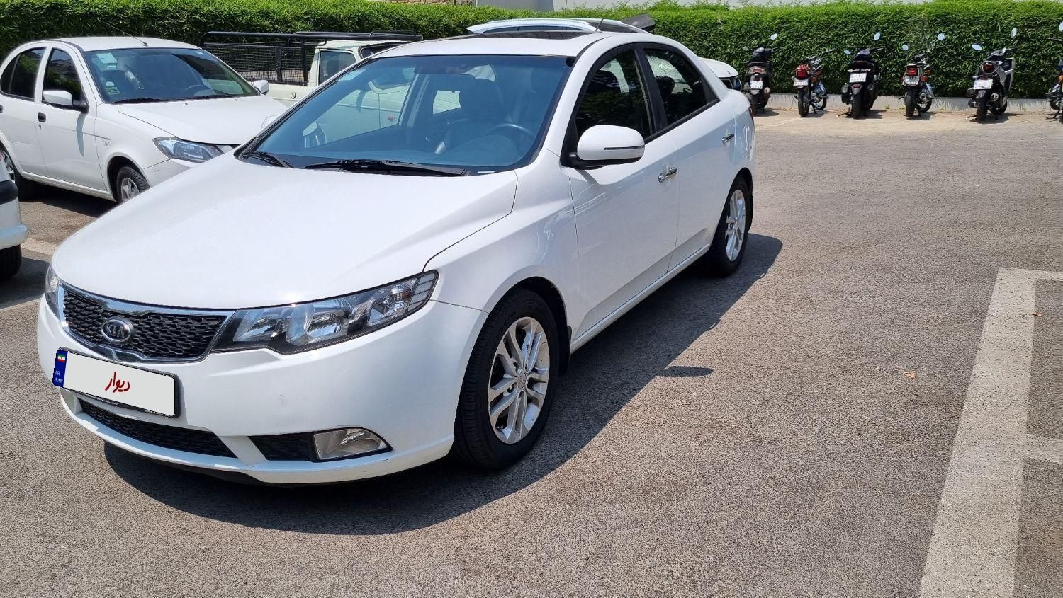 کیا سراتو 2.0 لیتر اتوماتیک GT لاین - 2017