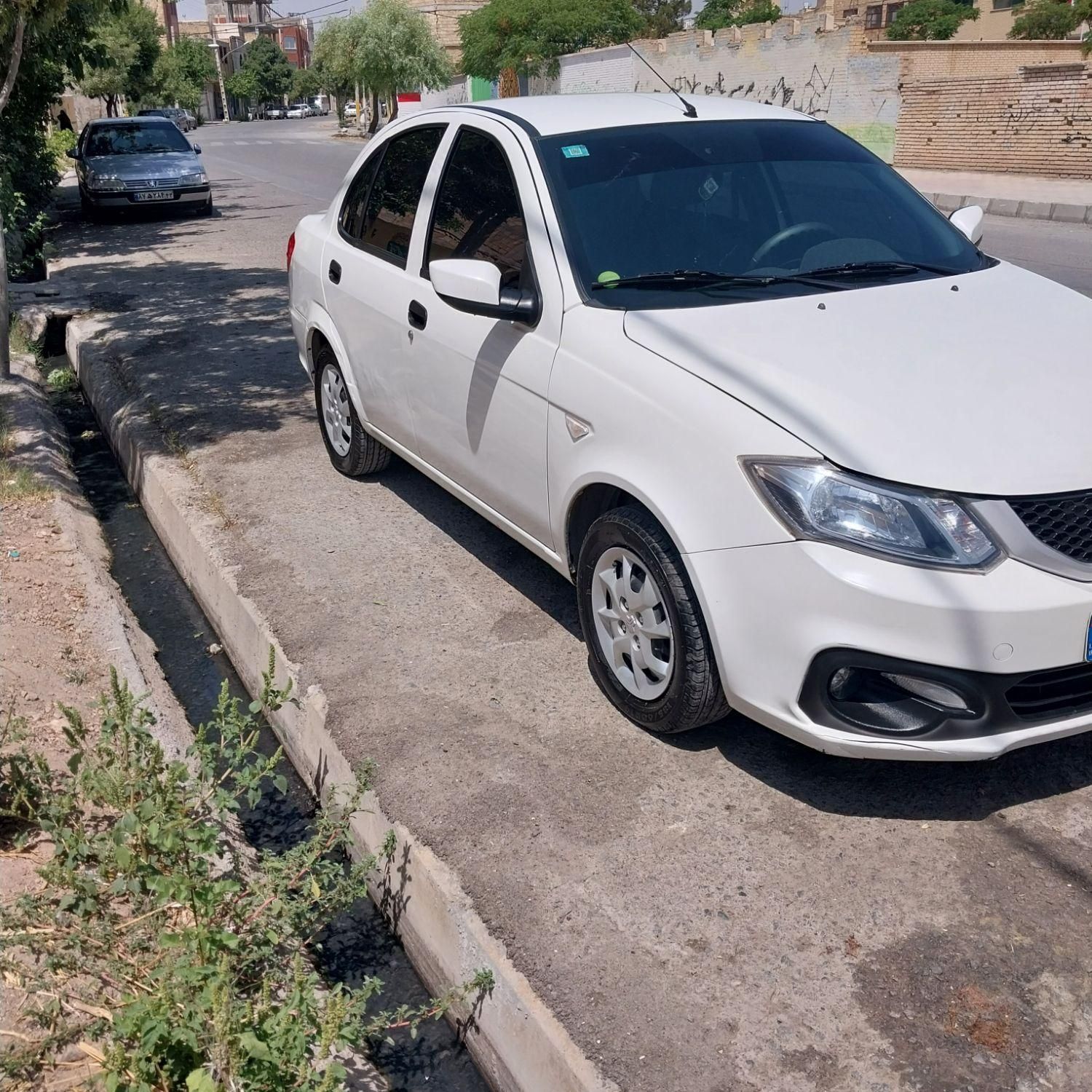 ساینا S دنده‌ای معمولی - 1402