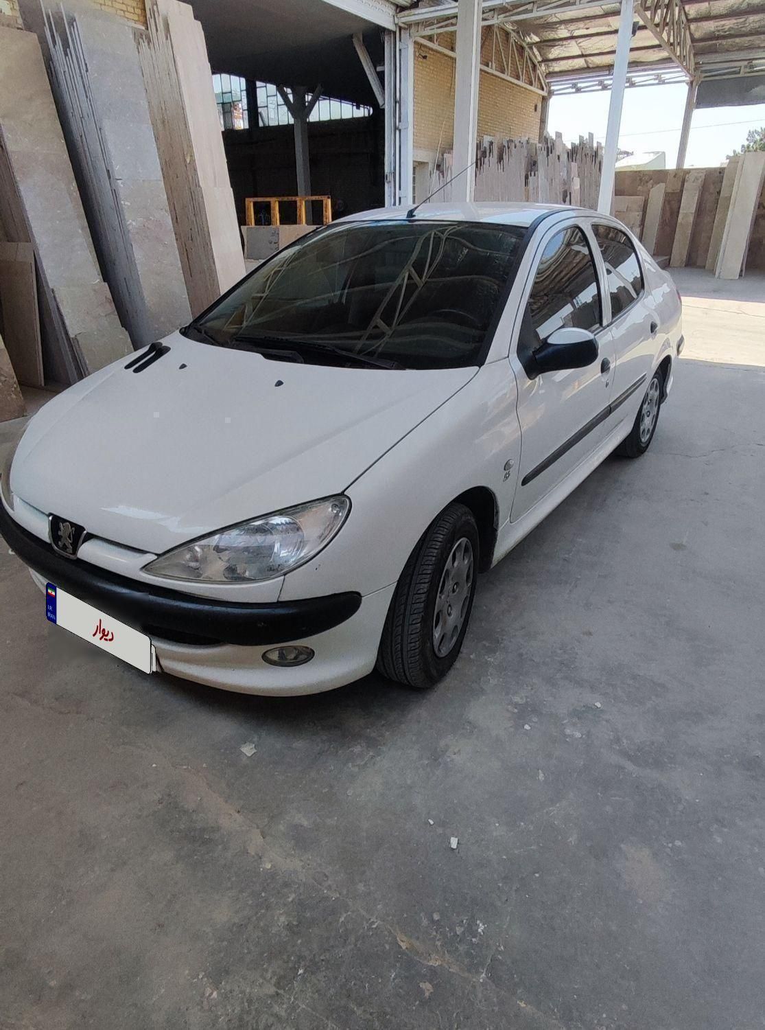 پژو ۲۰۶ صندوق دار v8 - 1395