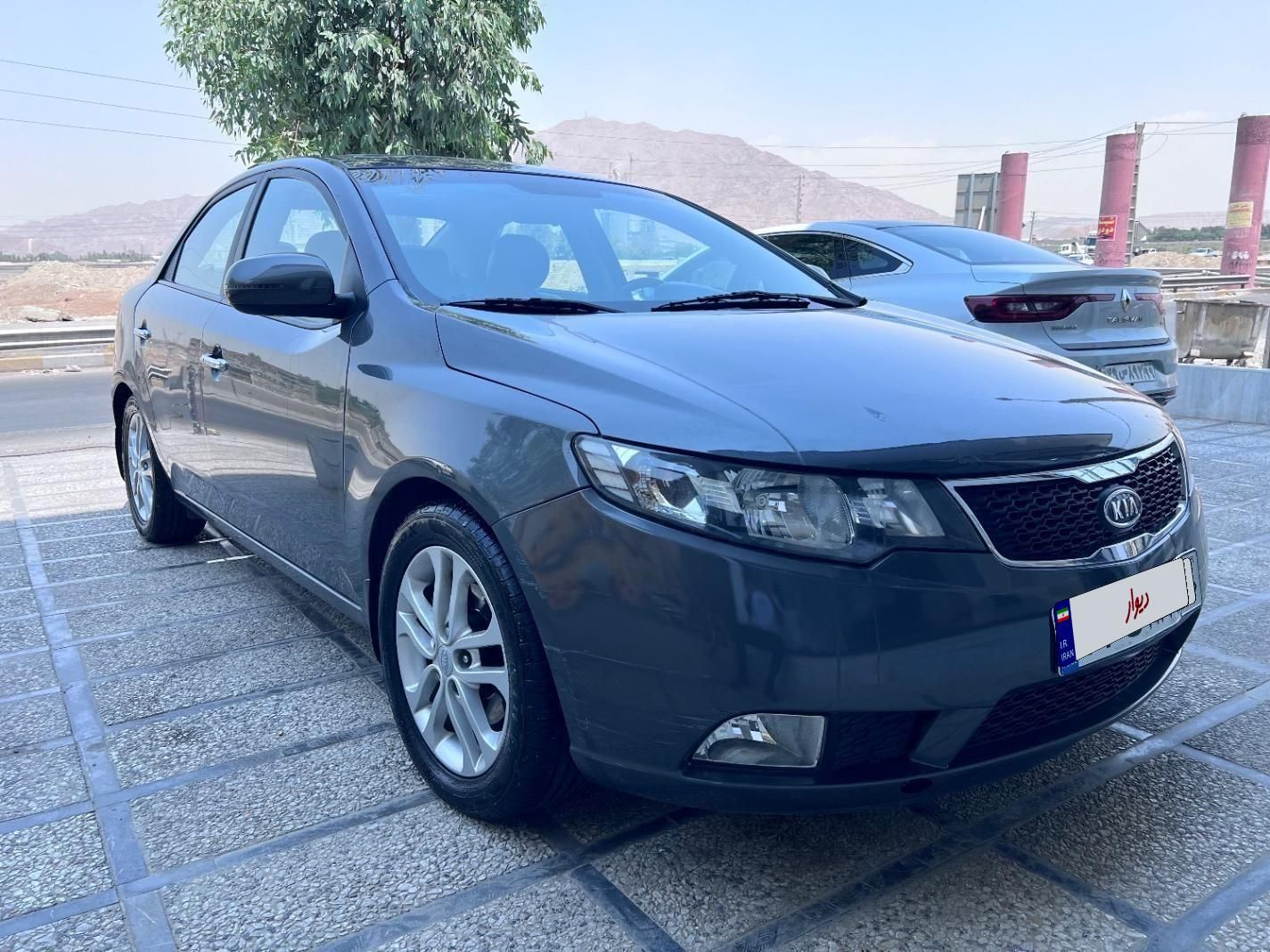 خودرو کیا، سراتو مونتاژ آگهی ann_18706652