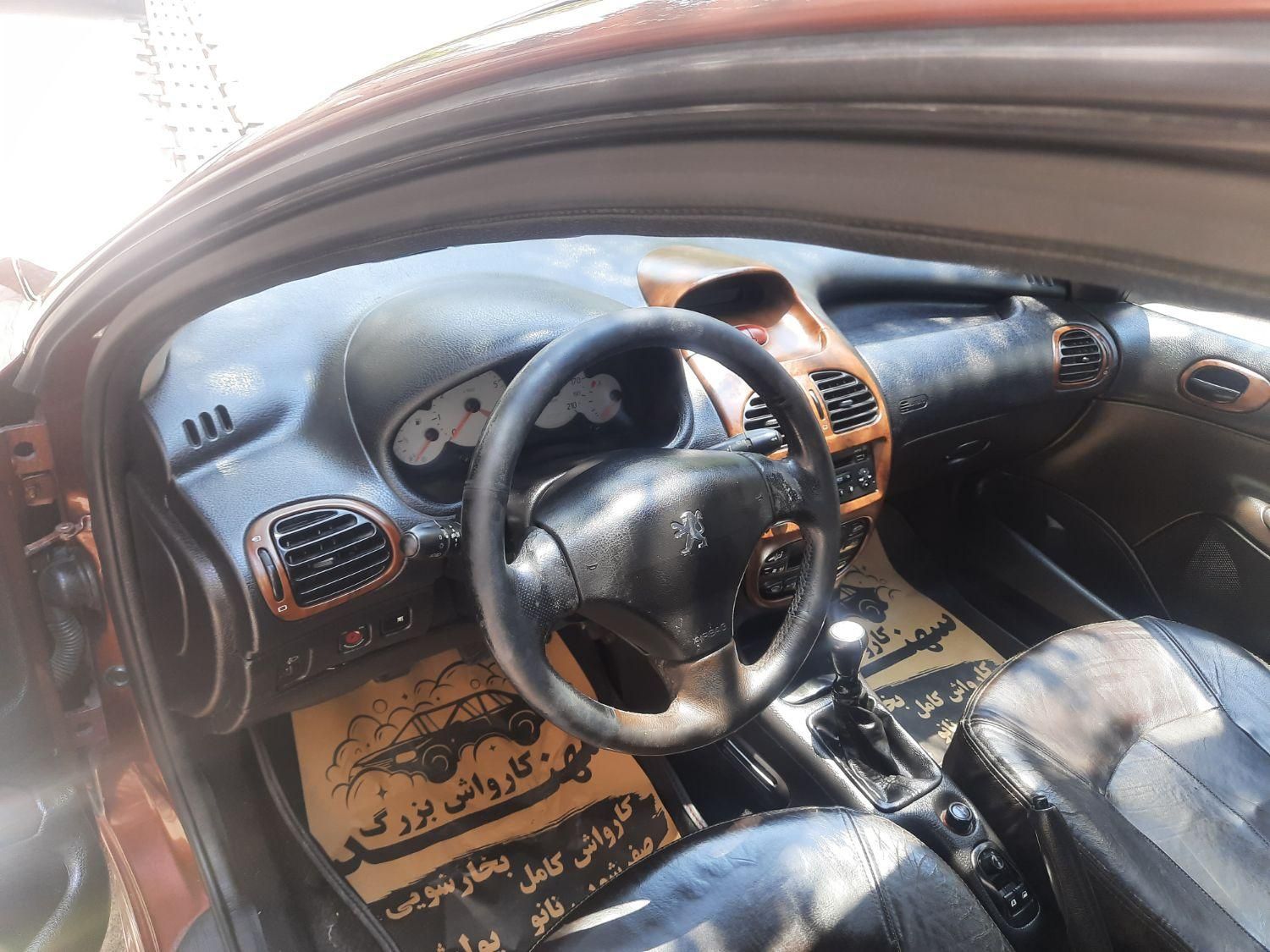 پژو ۲۰۶ صندوق دار v8 - 1390