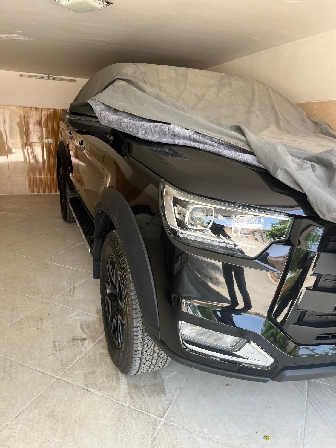 خودرو کی ام سی، T8 آگهی ann_18706982