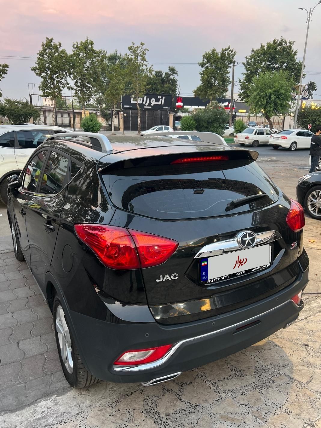 جک S3 اتوماتیک - 1402
