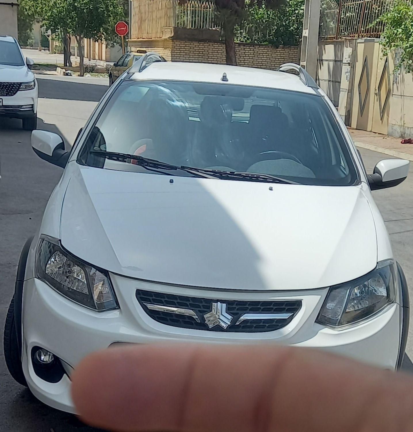 خودرو کوییک، معمولی آگهی ann_18707698