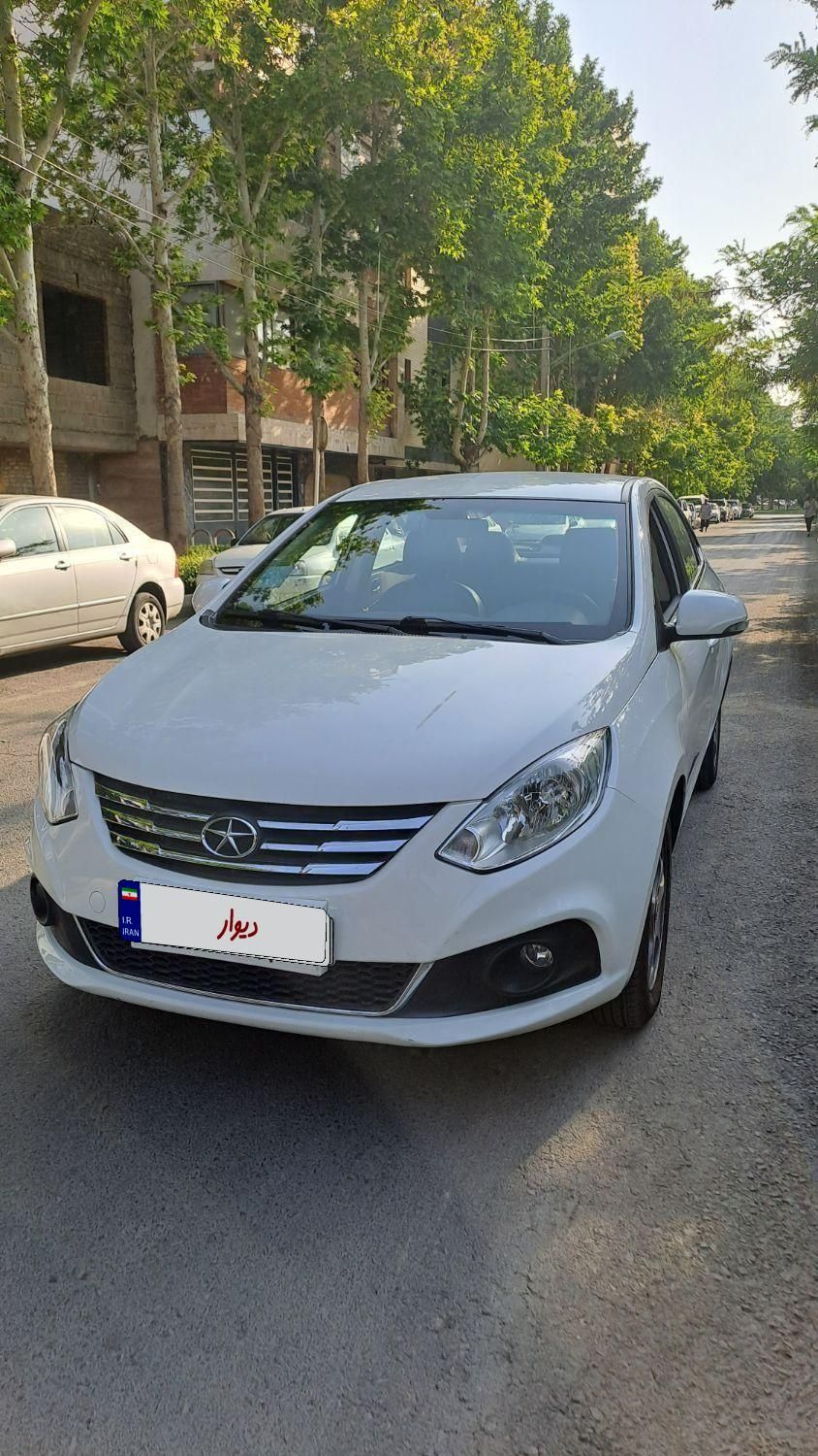 جک J4 اتوماتیک ساده - 1400