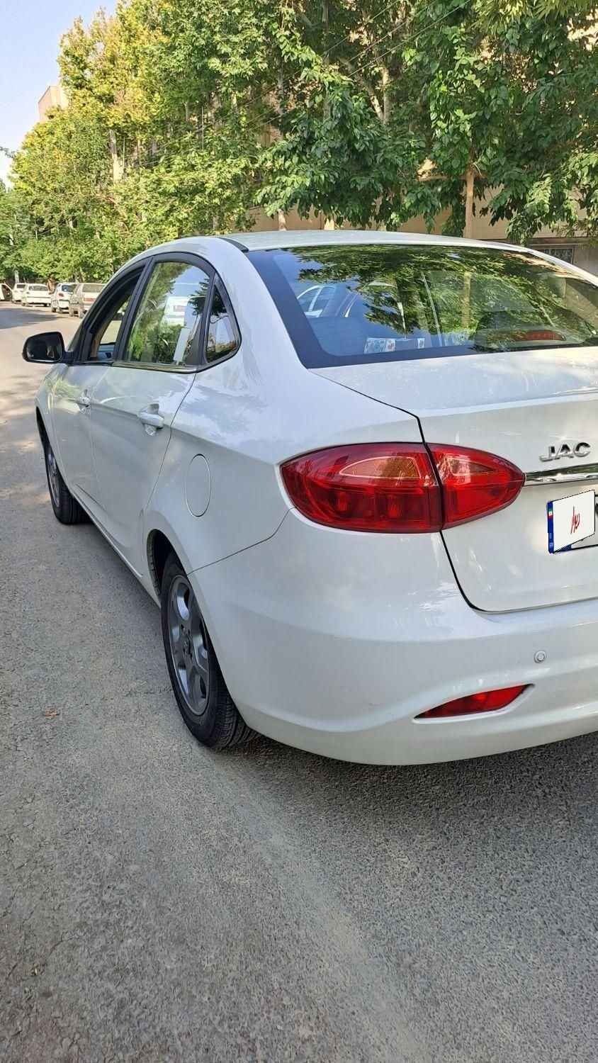 جک J4 اتوماتیک ساده - 1400