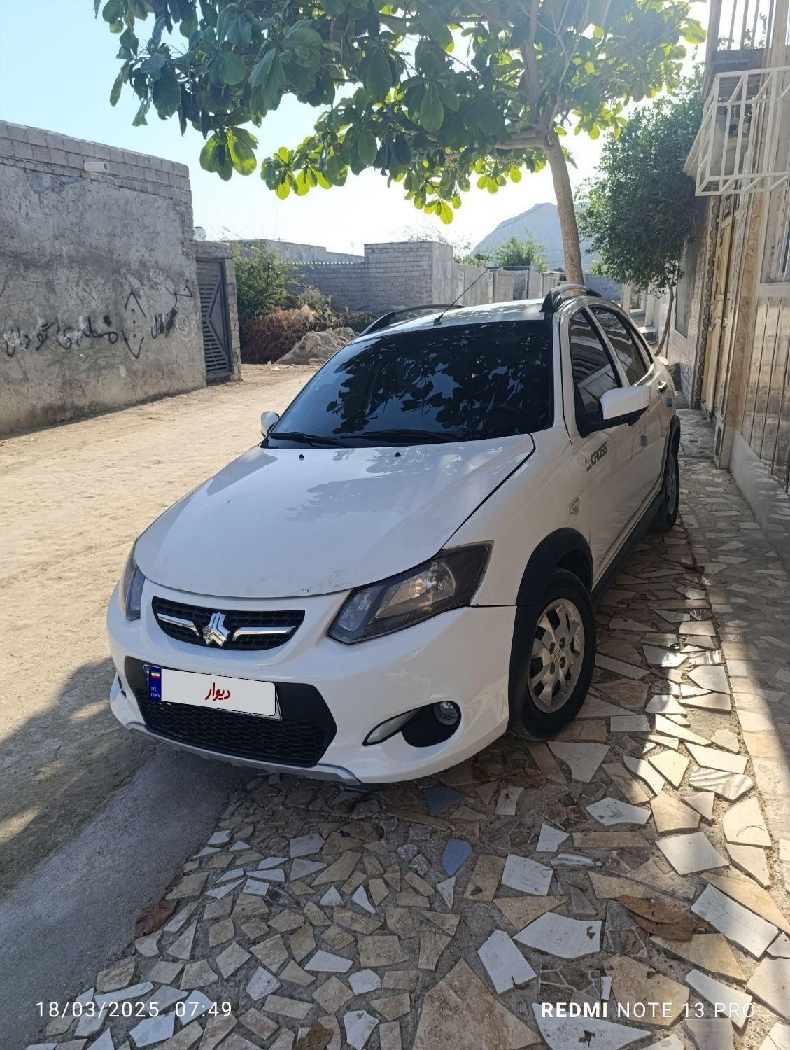 خودرو کوییک، معمولی آگهی ann_18707934