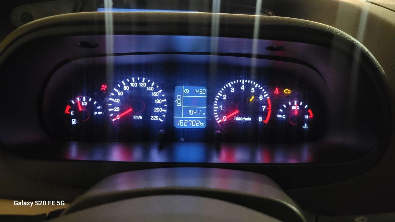 ام وی ام 315 صندوقدار ساده دنده ای - 1392