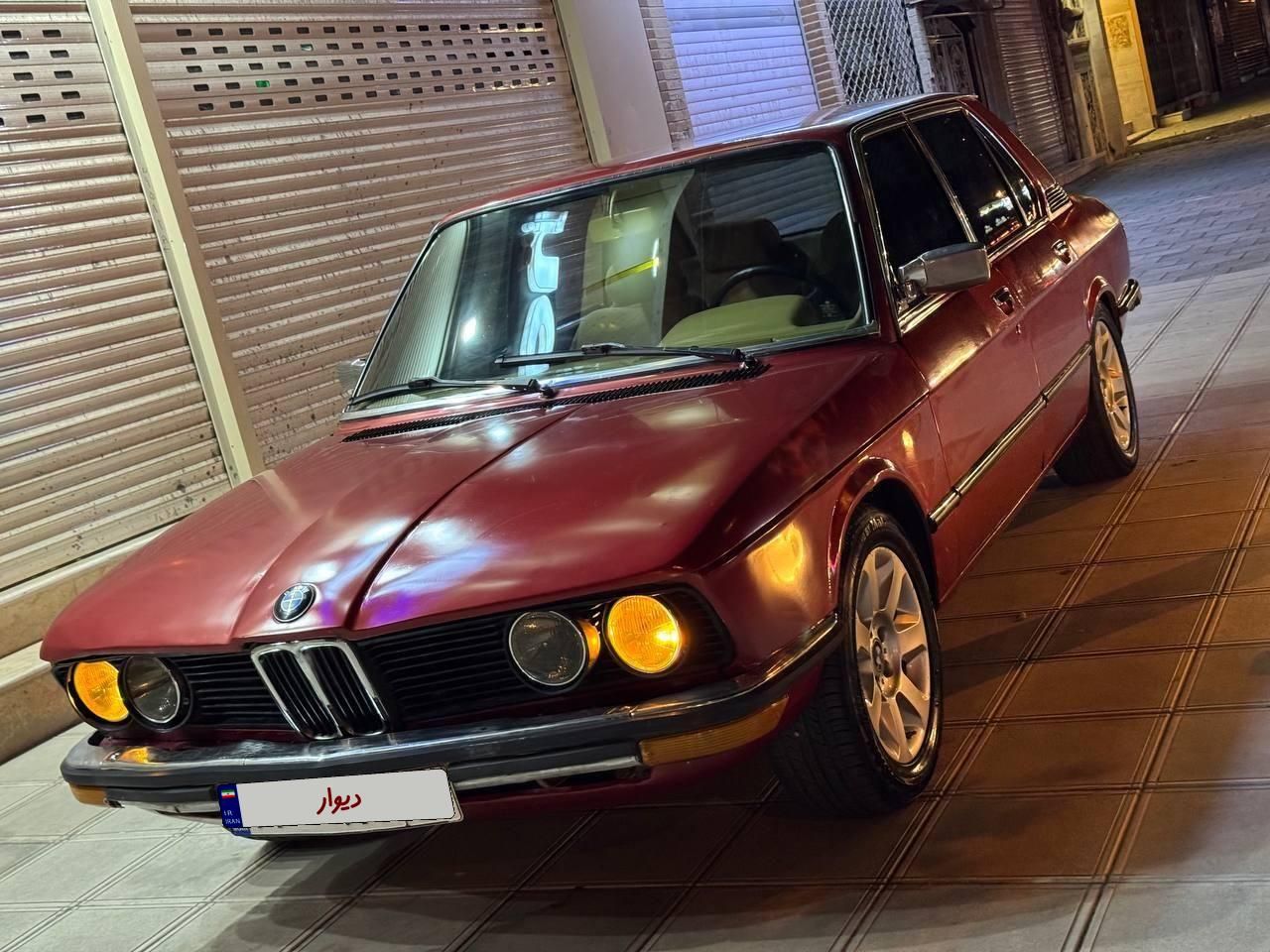 ب ام و سری 5 518i - 1402
