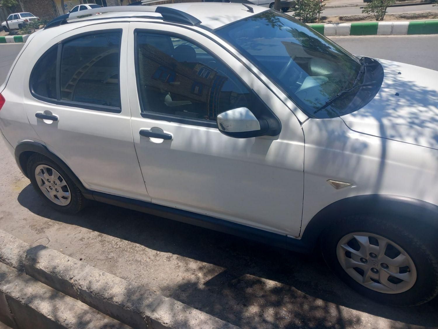 خودرو کوییک، معمولی آگهی ann_18708658