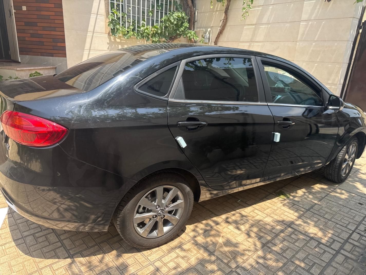 جک J4 اتوماتیک ساده - 1402