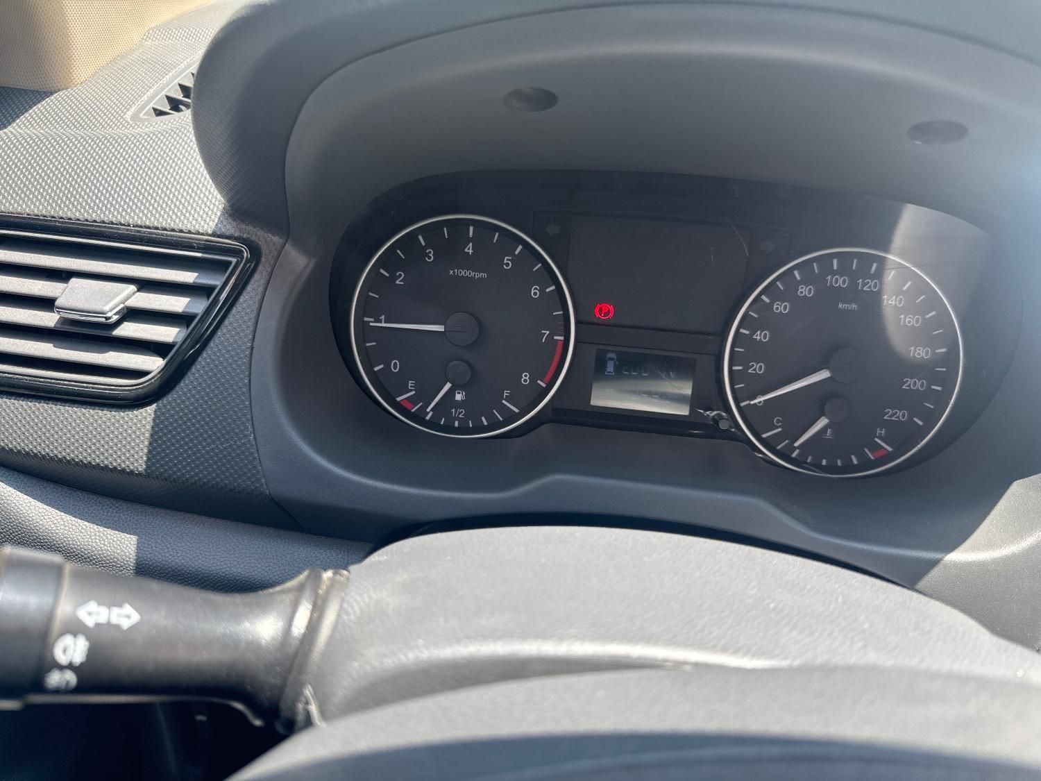 جک J4 اتوماتیک ساده - 1402
