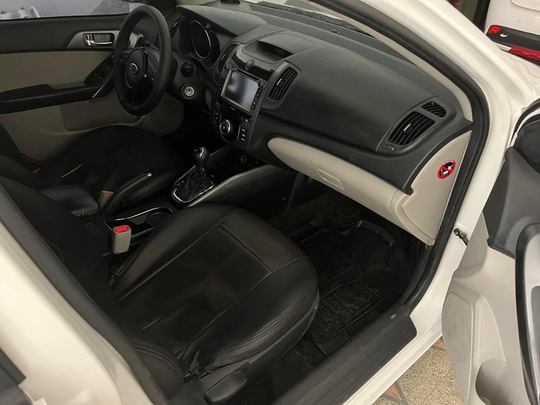 کیا سراتو 2.0 لیتر اتوماتیک GT لاین - 2015
