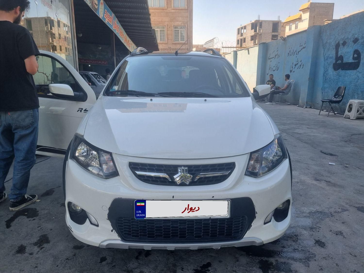 خودرو کوییک، R آگهی ann_18709194