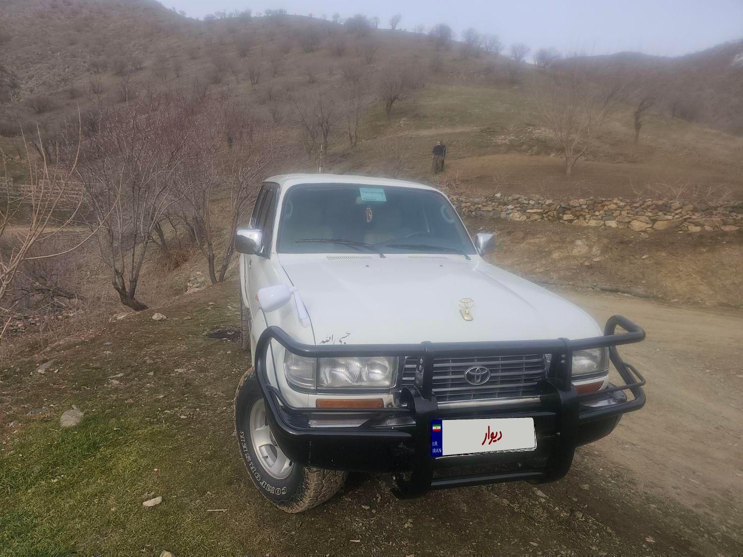 تویوتا کمری XLE - 1402