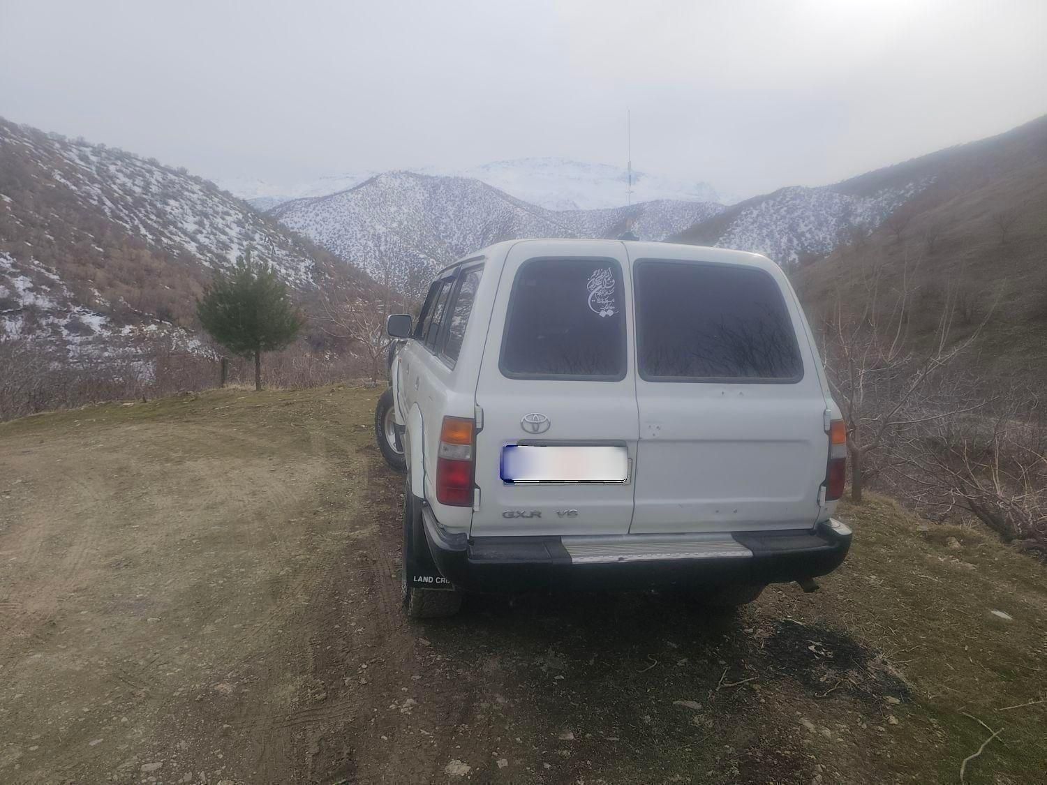 تویوتا کمری XLE - 1402