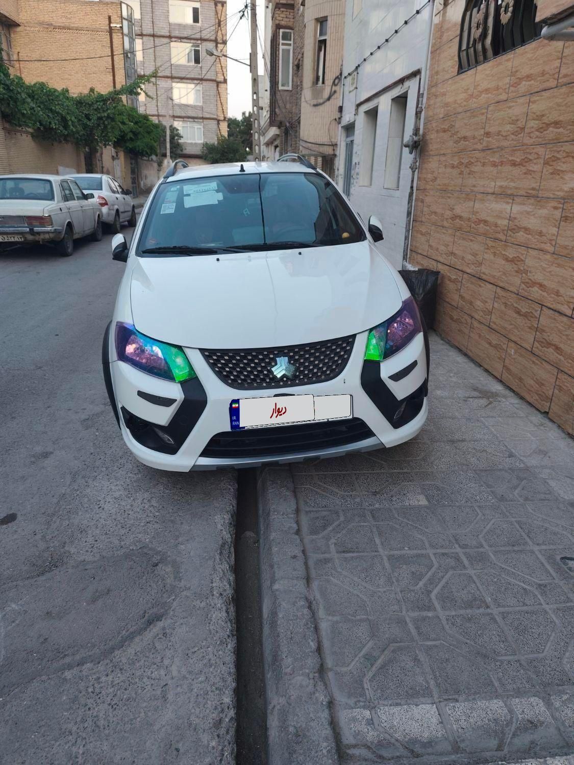 خودرو کوییک، S آگهی ann_18710433